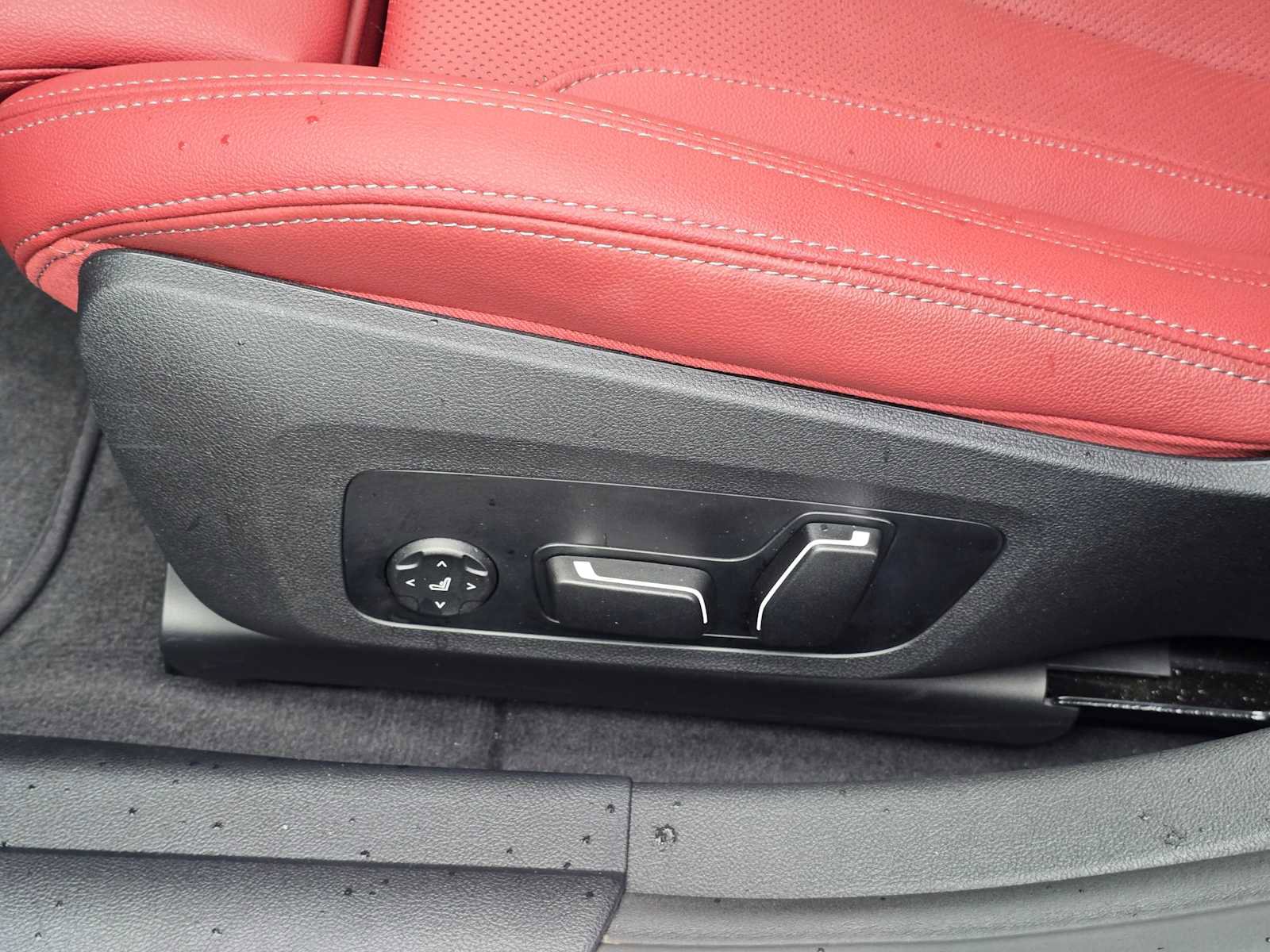 Used 2024 BMW i4 eDrive35 w/ Premium Package image 26