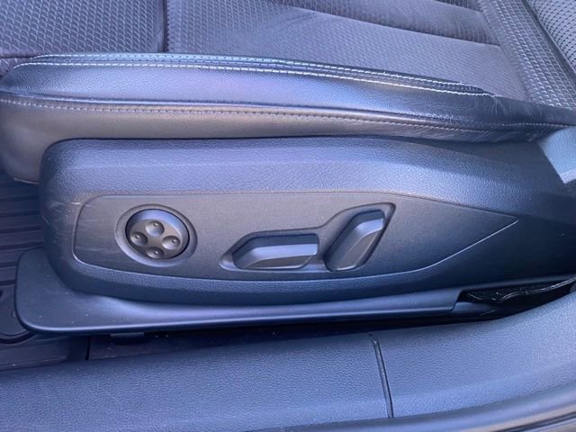 Used 2020 Audi A4 2.0T Premium Plus w/ Premium Plus Package image 29