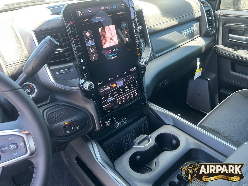 New 2026 RAM 2500 Laramie AWD/4WD image 21