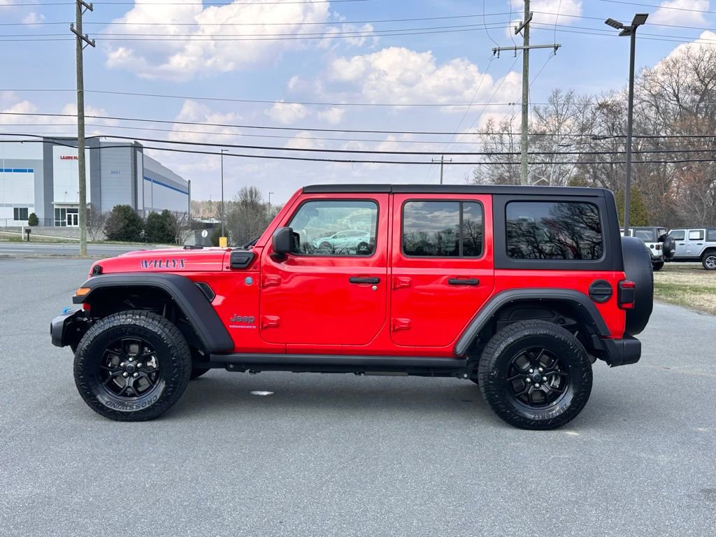 Used 2024 Jeep Wrangler Unlimited image 2