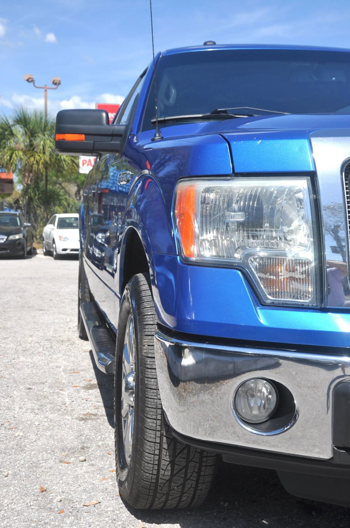 Used 2013 Ford F150 XLT w/ Luxury Equipment Group image 16
