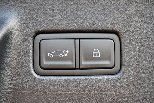 New 2026 Hyundai Santa Fe SEL FWD image 18