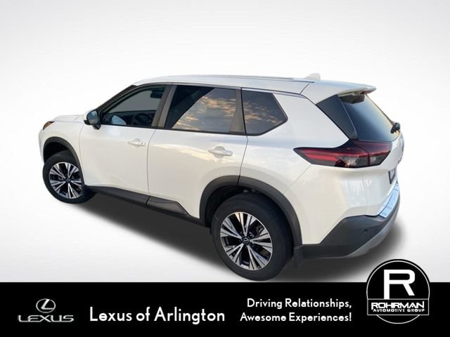 Used 2022 Nissan Rogue SV AWD/4WD image 2