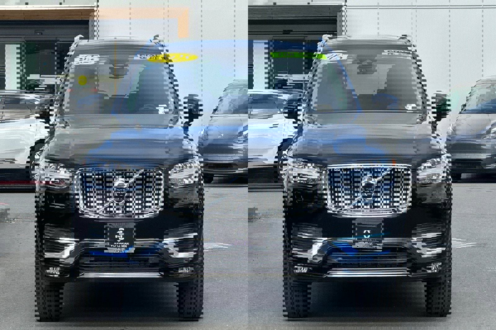 Certified 2025 Volvo XC90 B6 Plus image 11