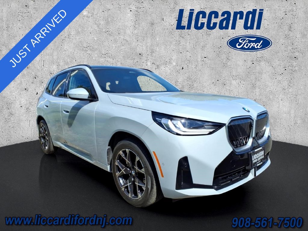 Used 2025 BMW X3 xDrive30i AWD/4WD image 1