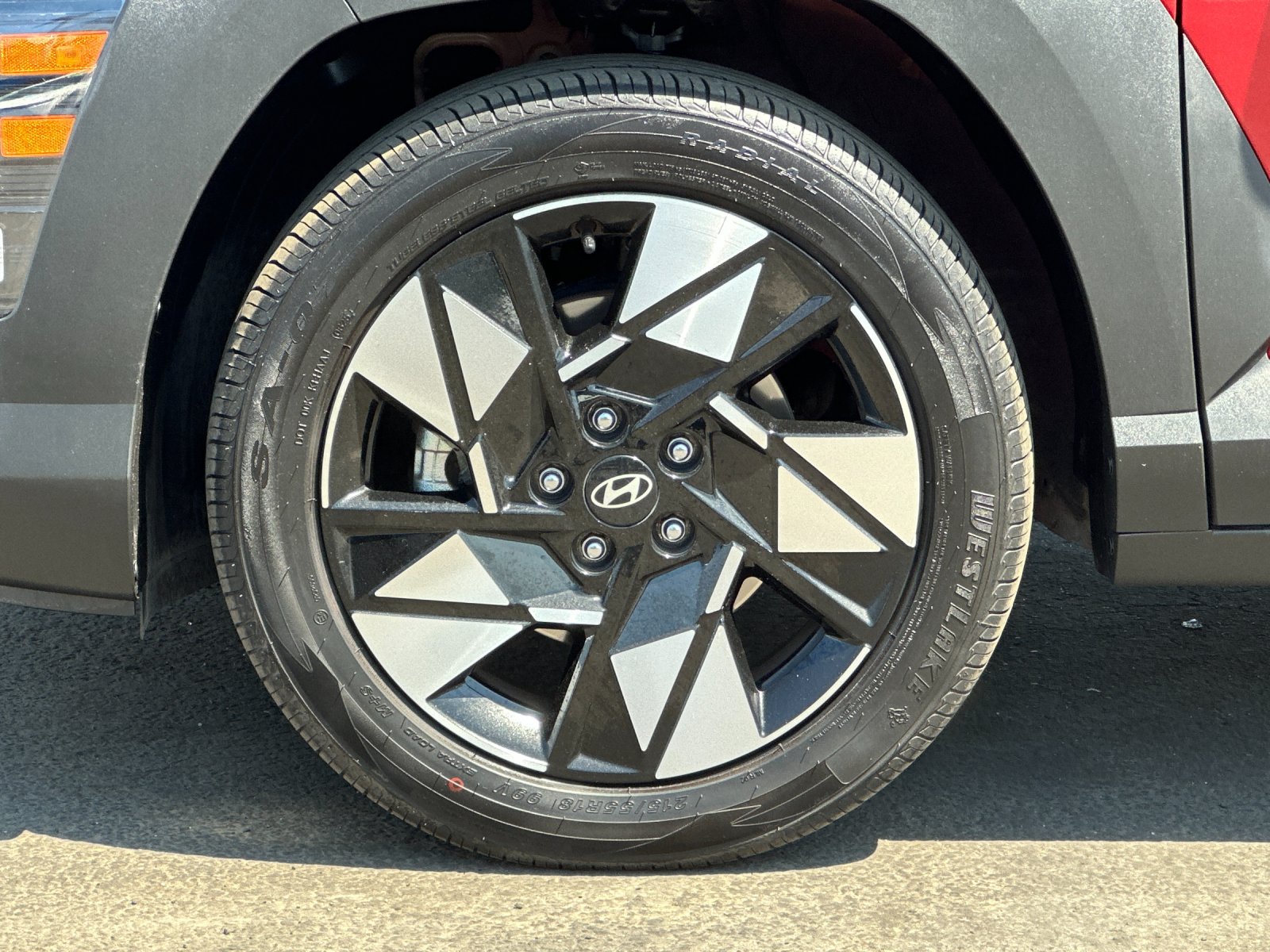 Used 2024 Hyundai Kona SEL FWD image 26