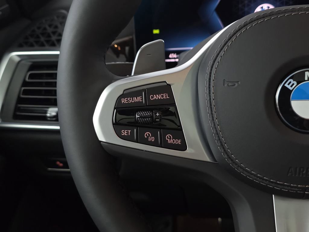 New 2026 BMW X7 xDrive40i w/ M Sport Package image 18