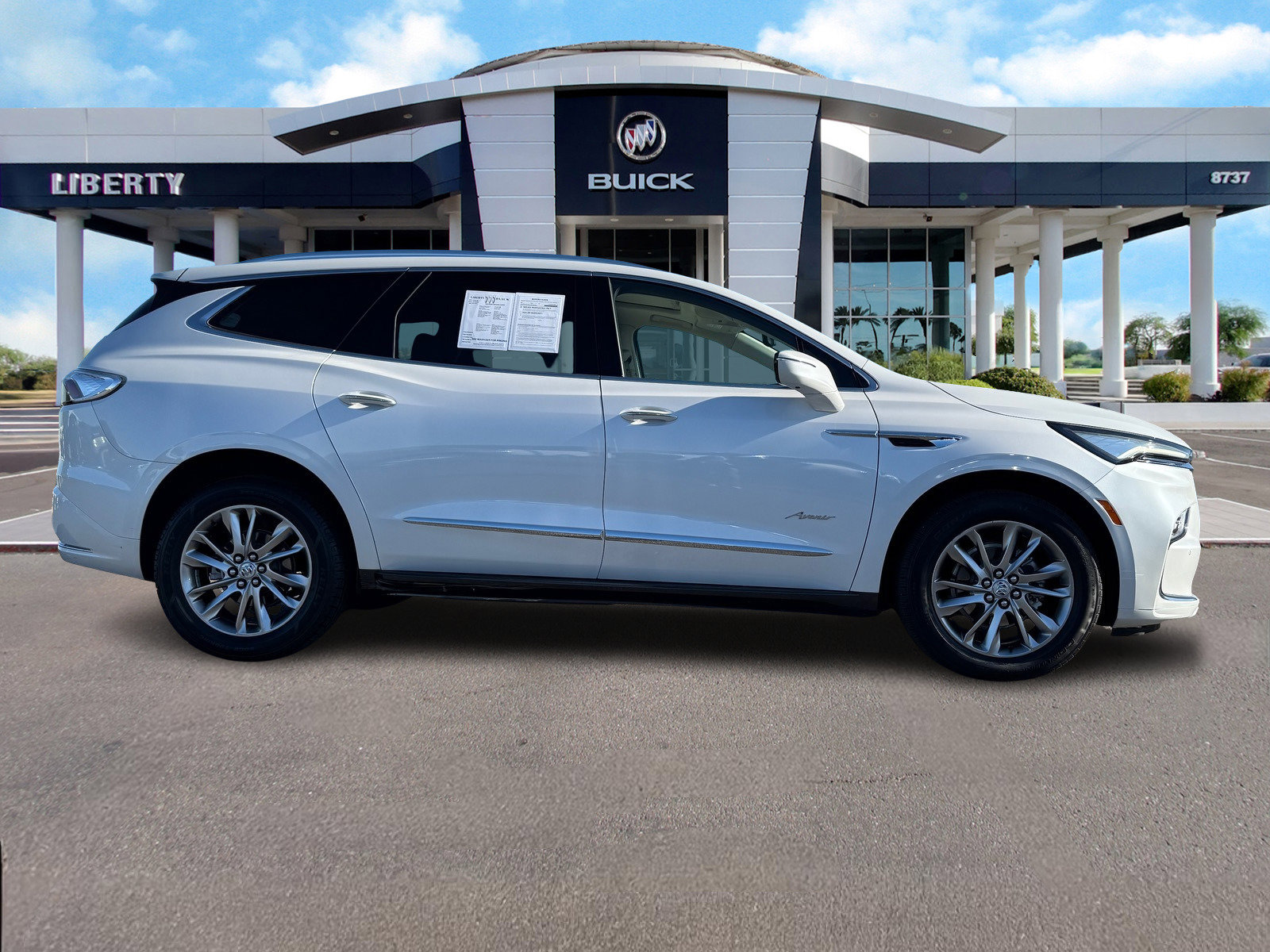 Used 2023 Buick Enclave Avenir w/ Avenir Technology Package image 2