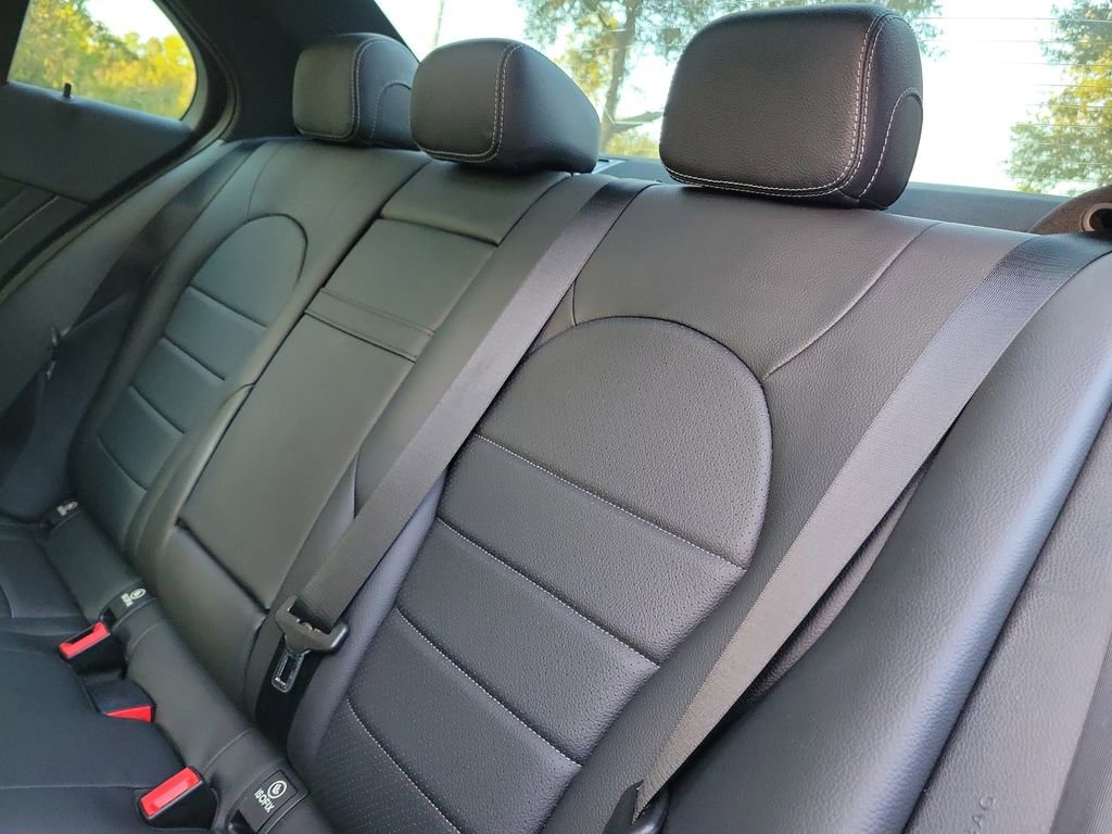 Used 2020 Mercedes-Benz C 300 Sedan image 10