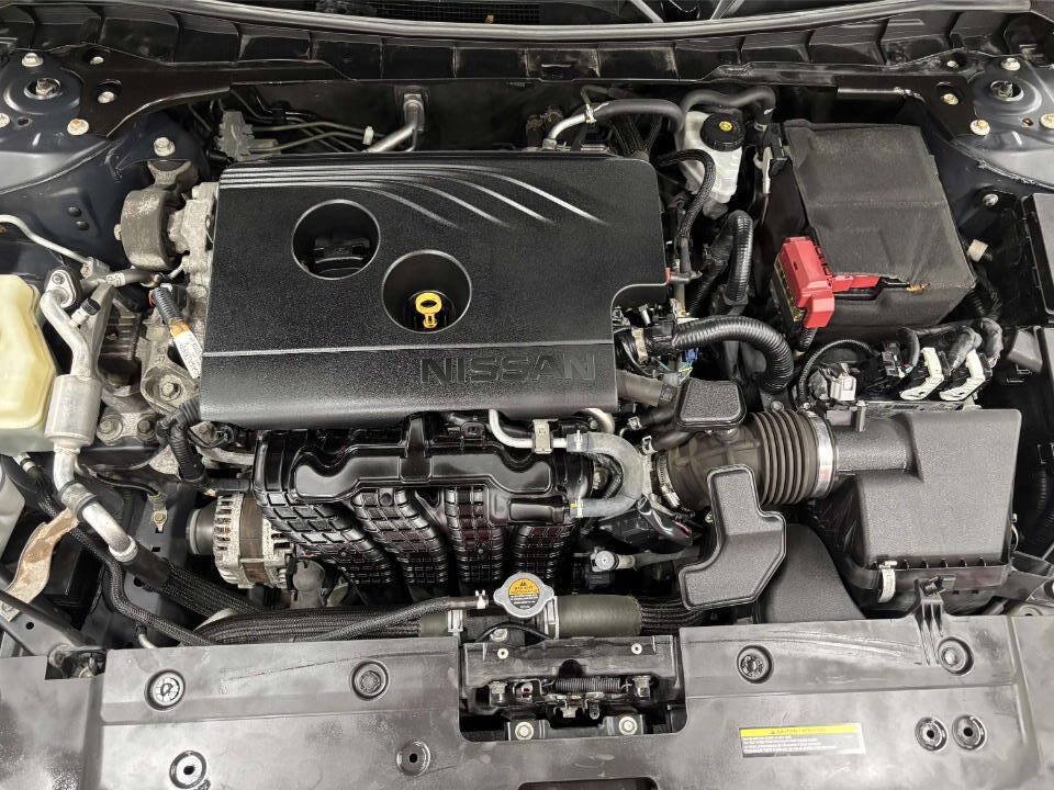Used 2019 Nissan Altima 2.5 SV FWD image 11
