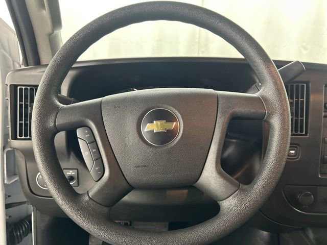 Used 2024 Chevrolet Express 2500 Work Van w/ Driver Convenience Package image 8