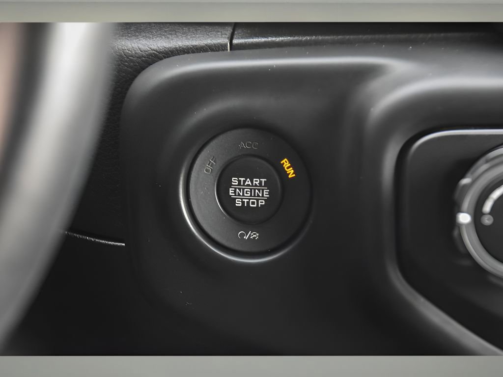 Used 2018 Jeep Wrangler Unlimited Sport S image 31