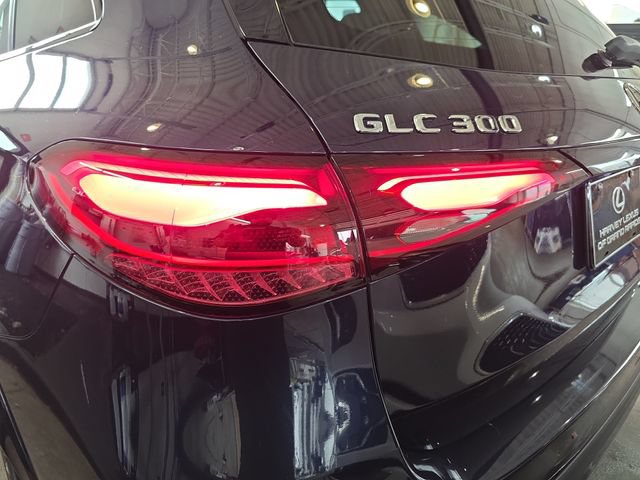 Used 2023 Mercedes-Benz GLC 300 4MATIC image 32