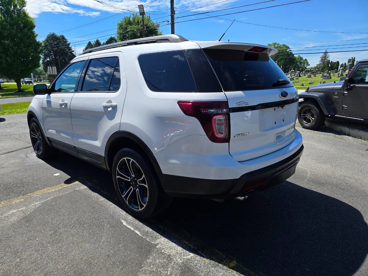 Used 2015 Ford Explorer Sport w/ Equipment Group 401A AWD/4WD image 5