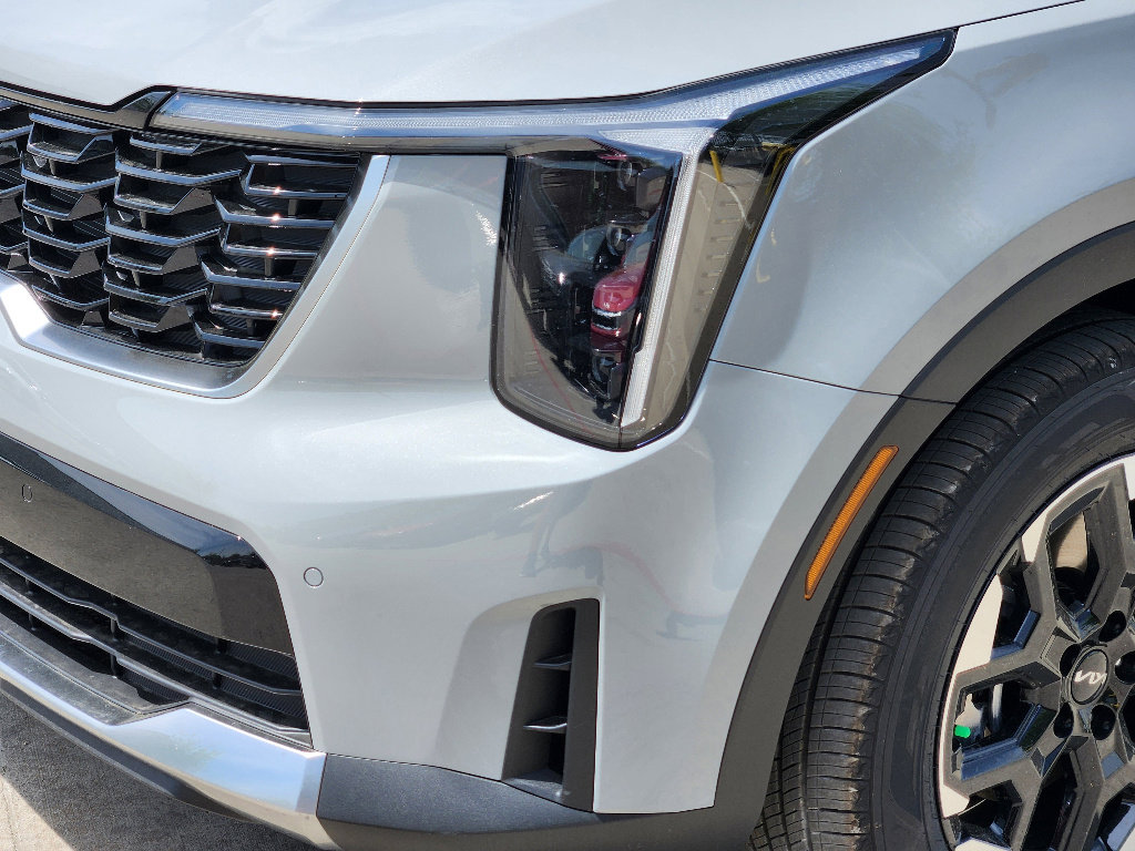 New 2026 Kia Sorento S image 6