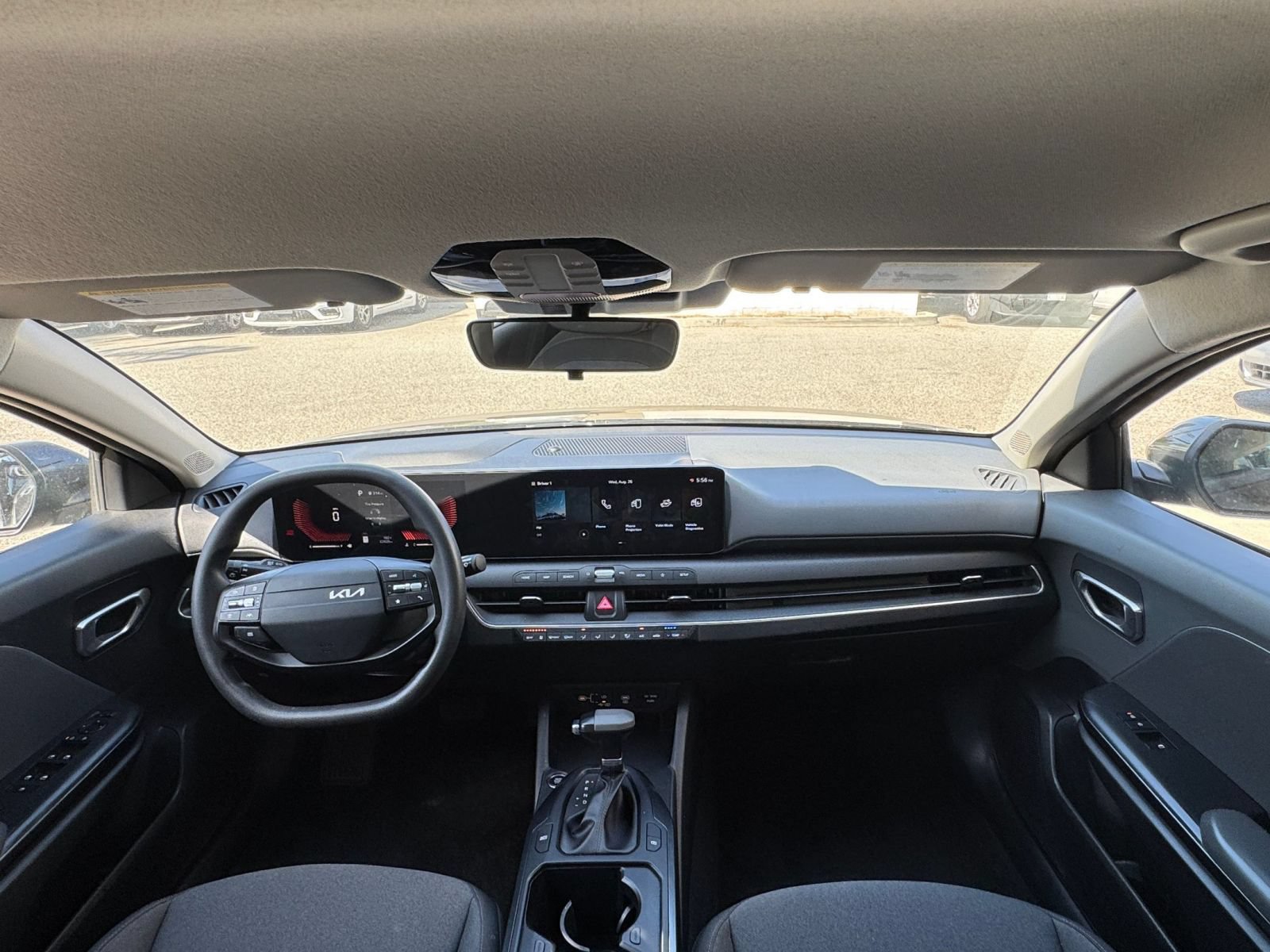 Used 2025 Kia K4 FWD image 32