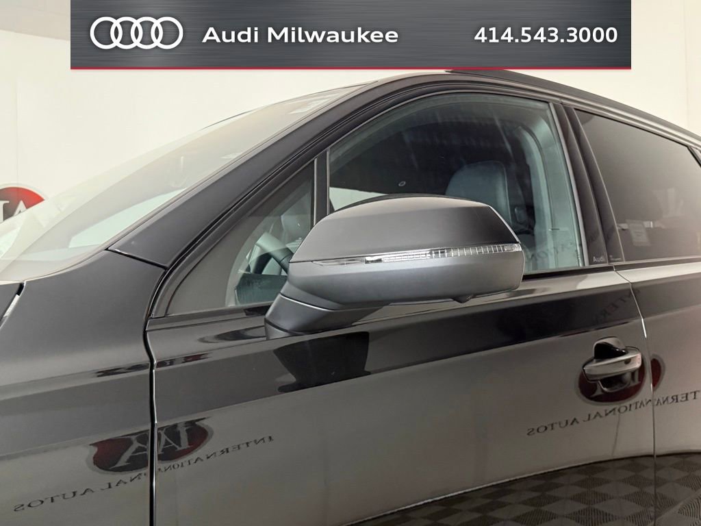New 2026 Audi Q7 3.0T Premium Plus AWD/4WD image 9