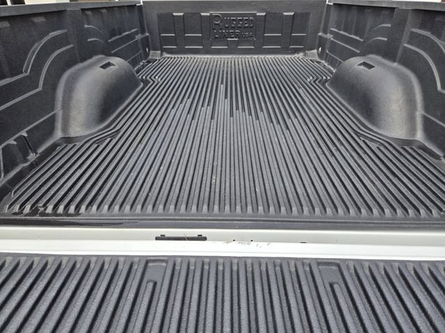 Certified 2023 RAM 1500 Classic SLT AWD/4WD image 32