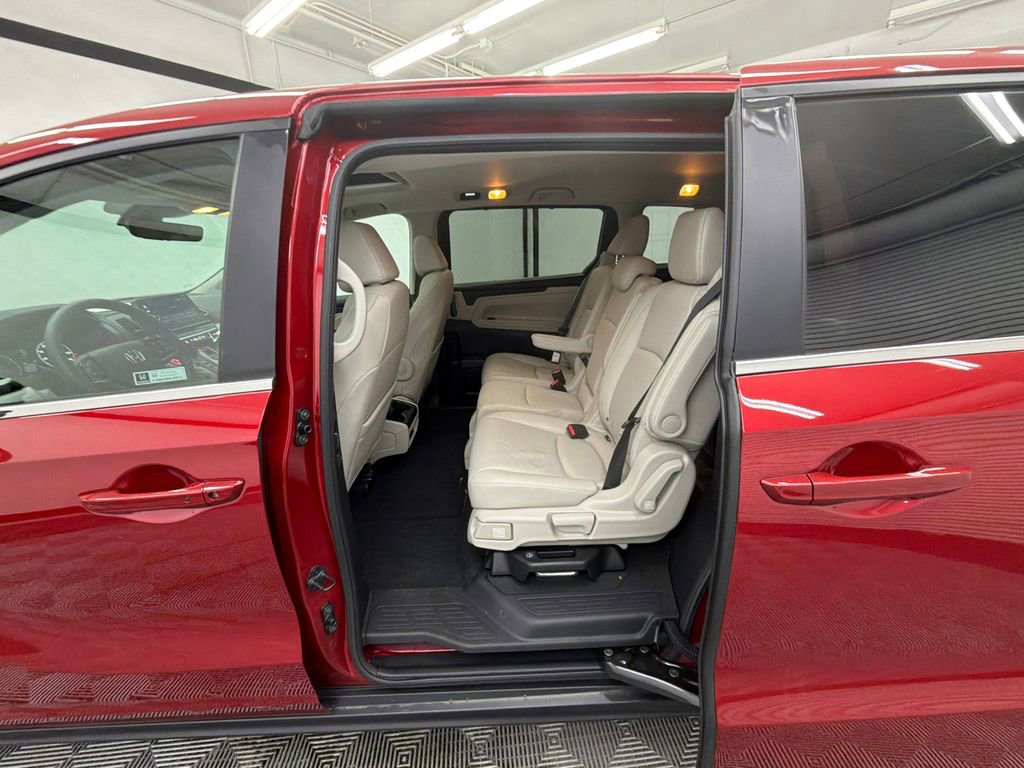 Used 2026 Honda Odyssey EX-L image 22