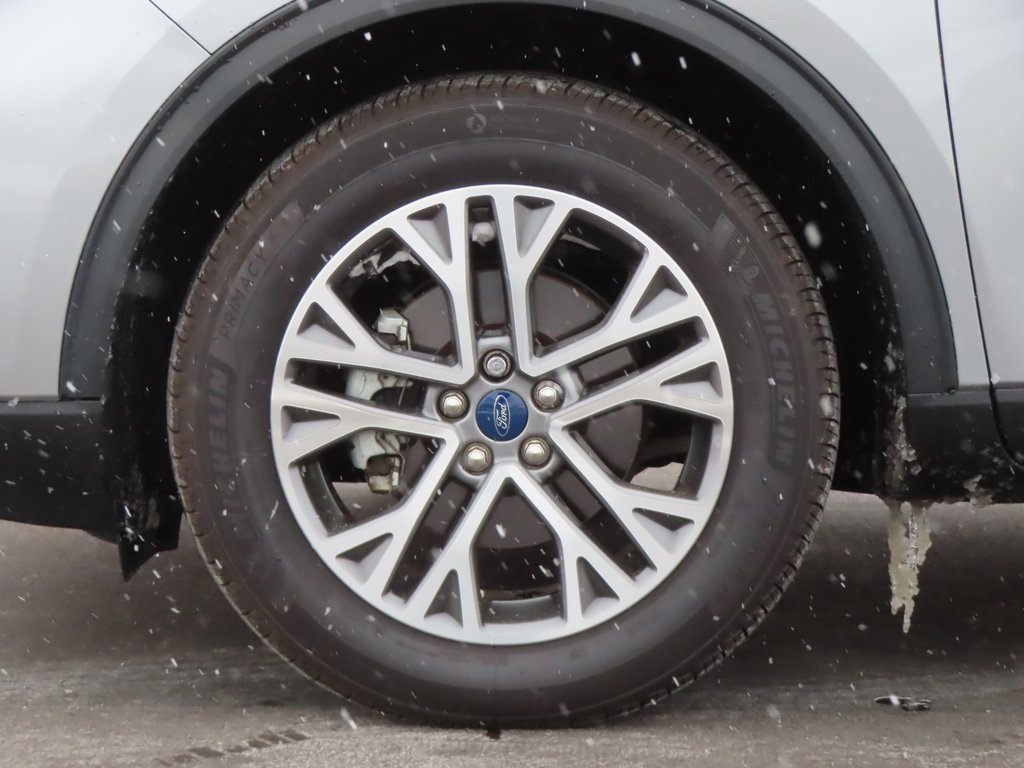 Used 2022 Ford Escape SEL image 10