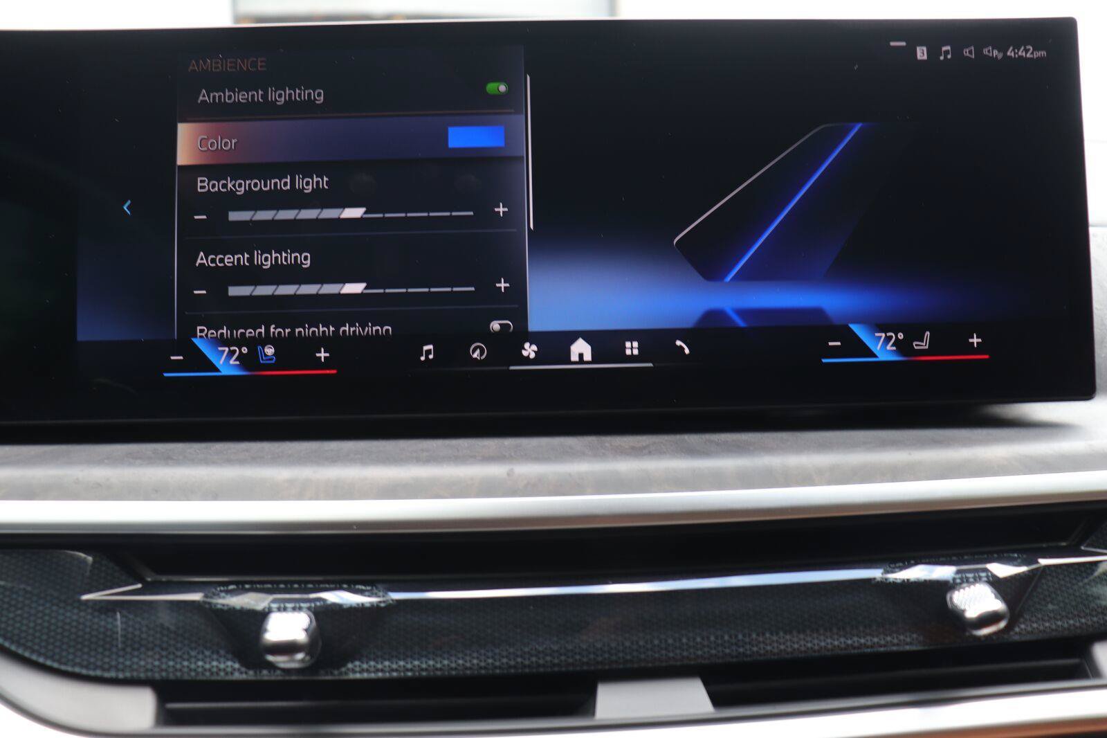 Used 2025 BMW X7 xDrive40i AWD/4WD image 44