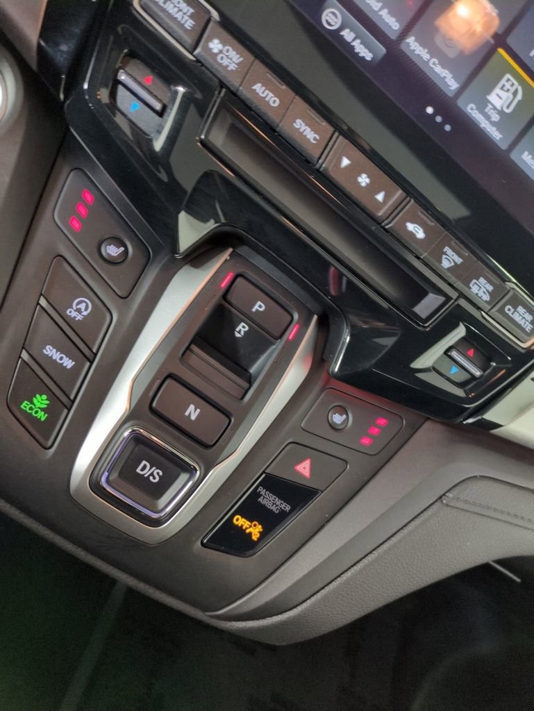 Certified 2024 Honda Odyssey Sport image 27