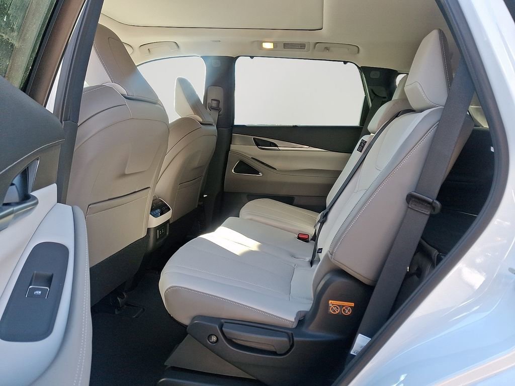 New 2026 INFINITI QX60 Luxe w/ Cargo Package image 5