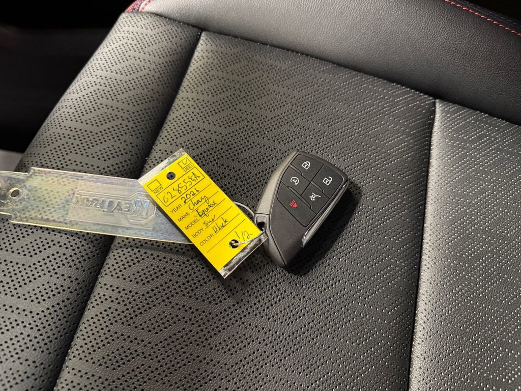 Used 2026 Chevrolet Equinox RS w/ Convenience Package III image 32