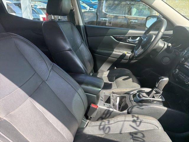 Used 2018 Nissan Rogue Sport SL w/ SL Premium Package image 7