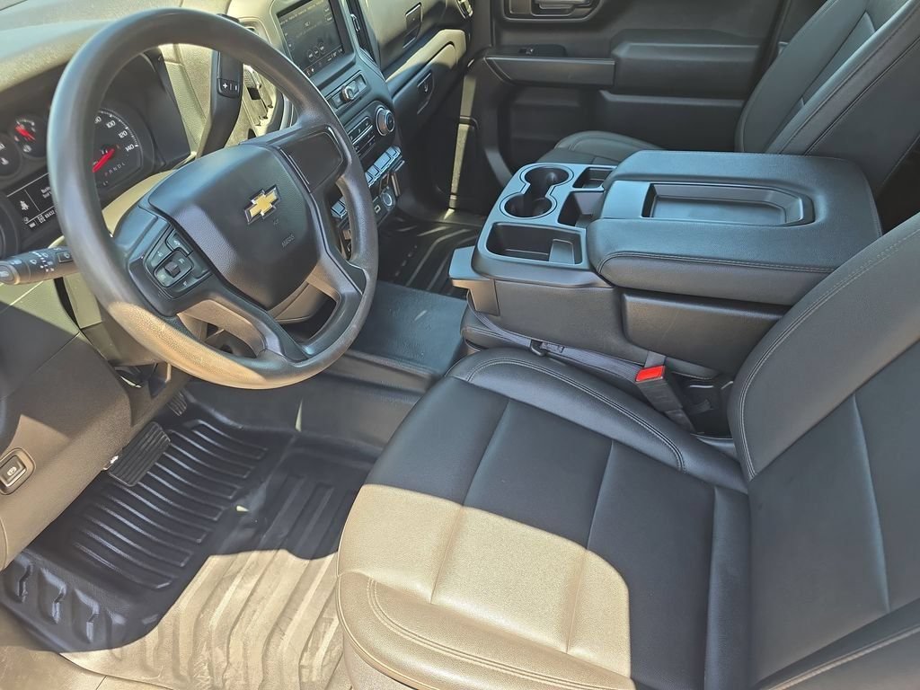 Used 2024 Chevrolet Silverado 2500 W/T w/ WT Convenience Package AWD/4WD image 17