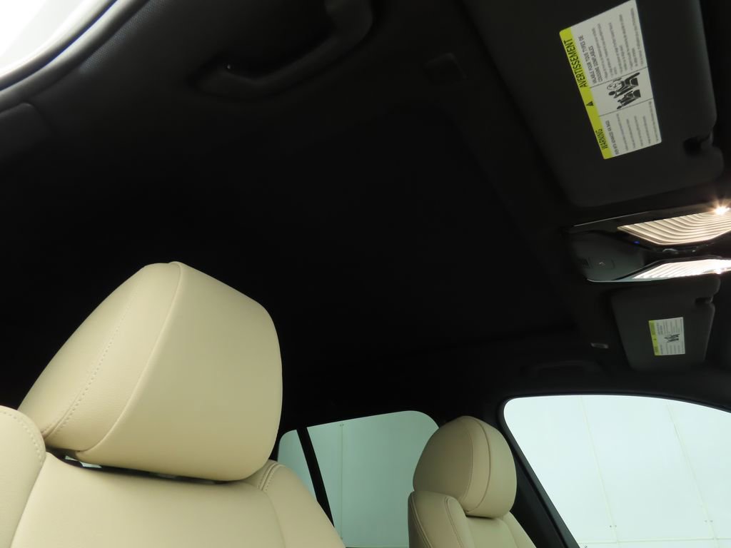 Used 2022 BMW X5 xDrive45e w/ Climate Comfort Package image 17