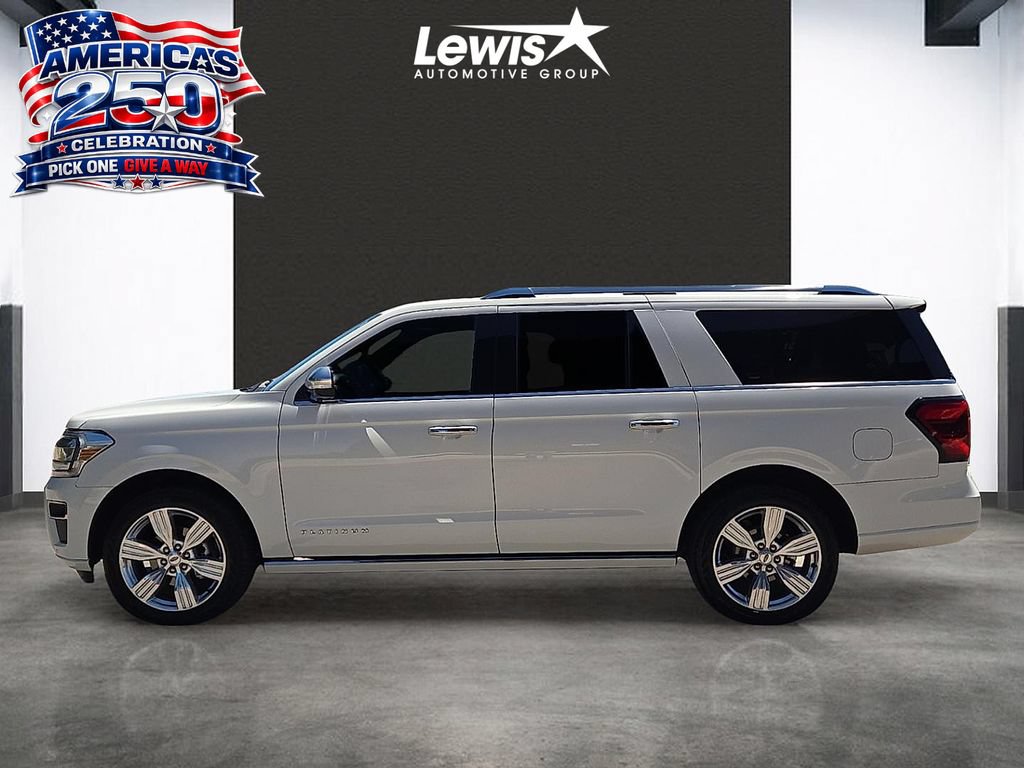 Used 2022 Ford Expedition Max Platinum RWD image 2