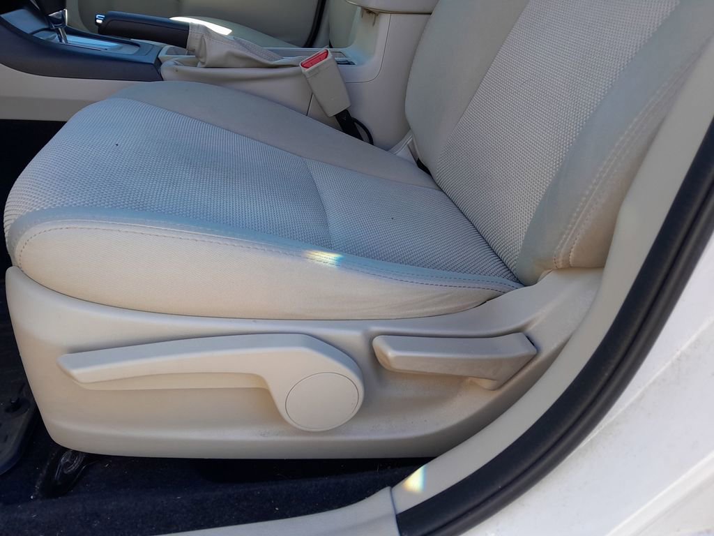 Used 2014 Subaru Crosstrek 2.0i Premium w/ Moonroof Package image 12