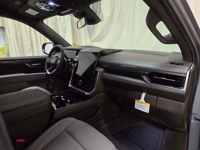 New 2026 GMC Yukon XL Elevation w/ LPO, Floor Liner Package image 36