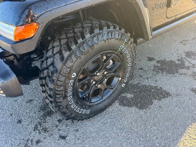 New 2026 Jeep Gladiator Sport AWD/4WD image 10