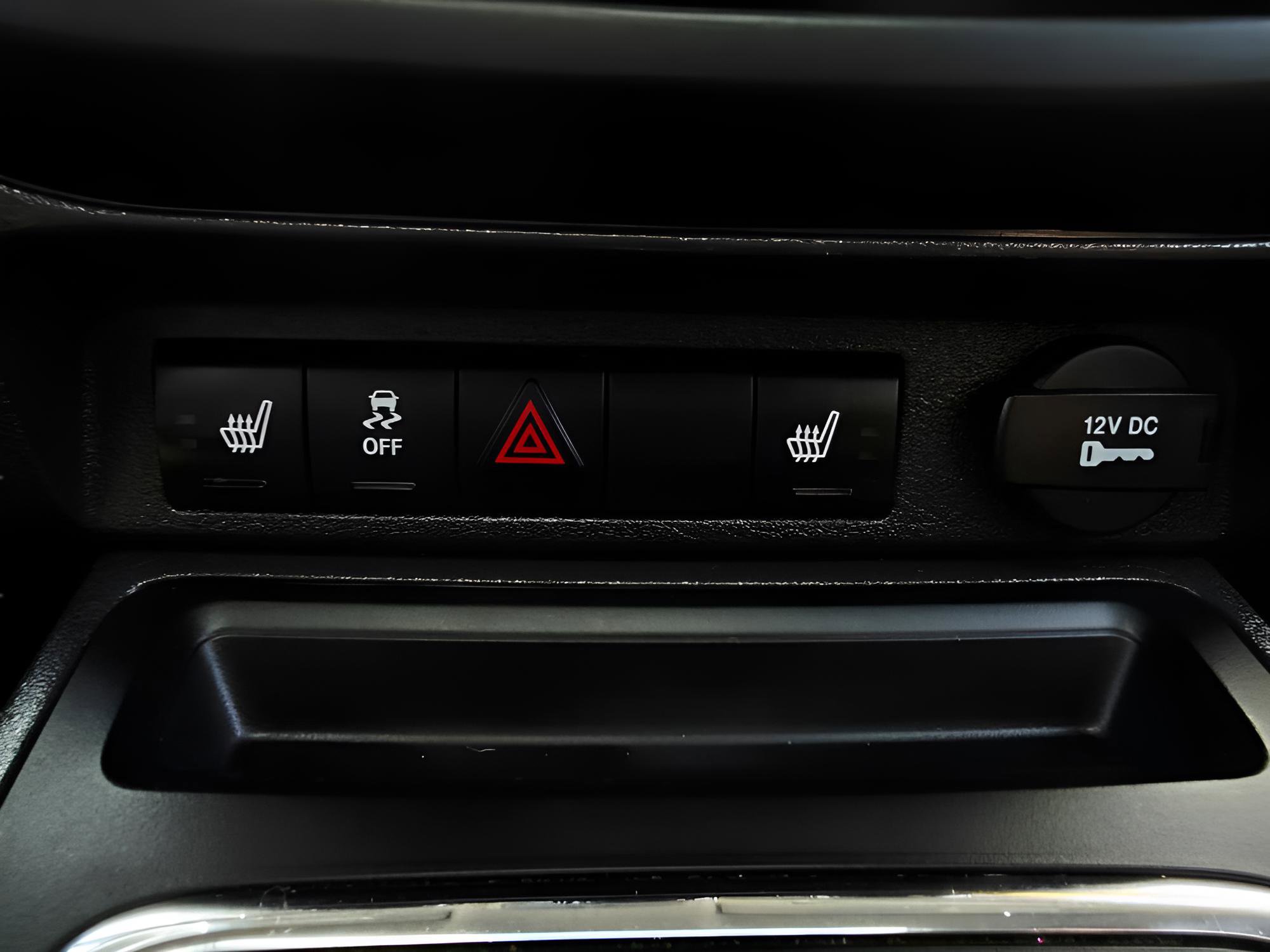 Used 2017 Jeep Patriot High Altitude image 29