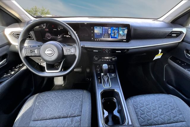 Certified 2026 Nissan Kicks SV FWD image 7