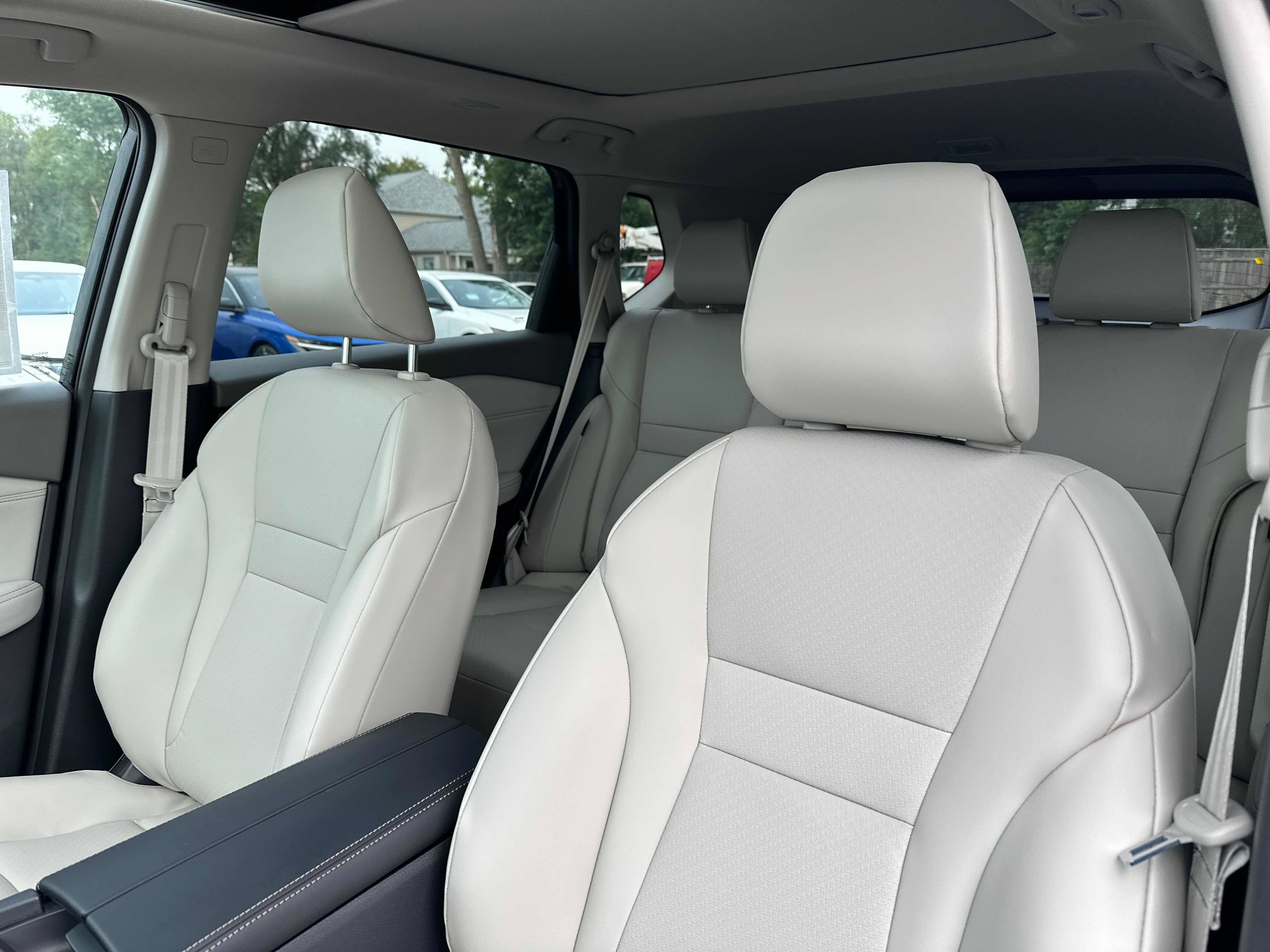 New 2026 Nissan Rogue Dark Armor AWD/4WD image 25
