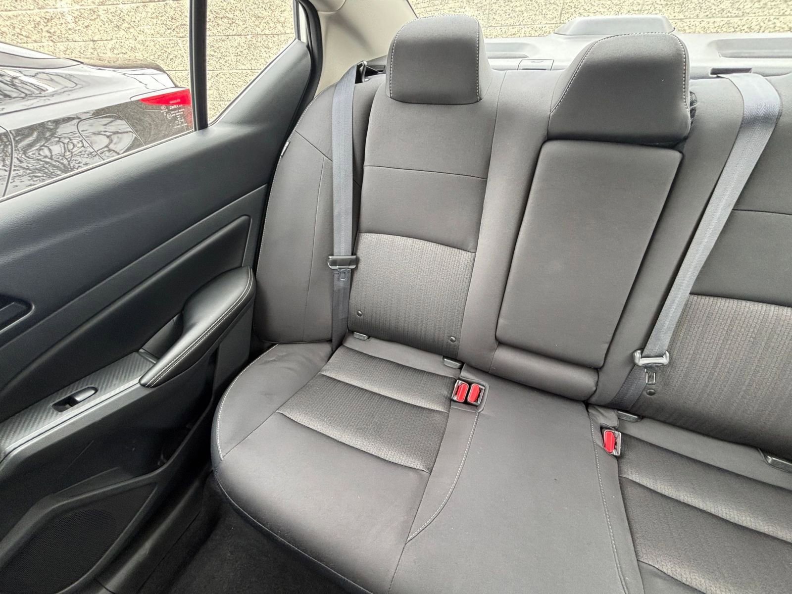 Used 2025 Nissan Altima 2.5 SV image 41