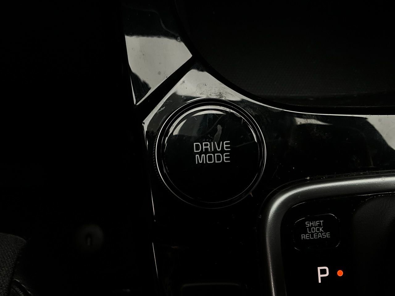 Used 2025 Kia Seltos S image 23