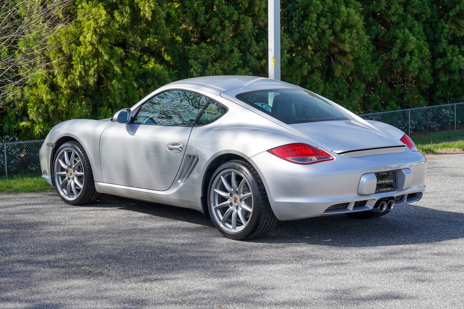 Used 2009 Porsche Cayman image 3
