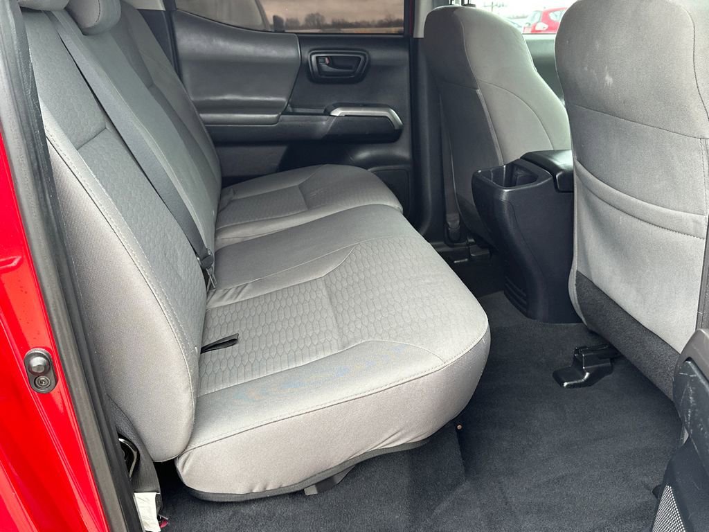 Used 2017 Toyota Tacoma SR5 w/ Tow Package image 12