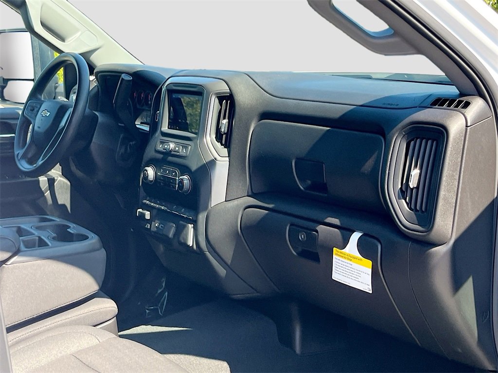 Used 2024 Chevrolet Silverado 2500 Custom w/ Custom Value Package image 28