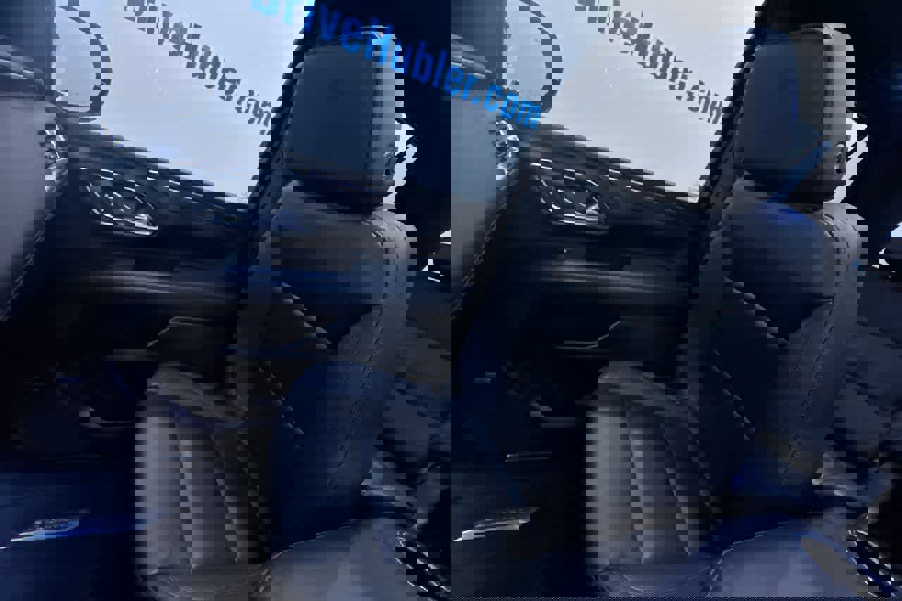 Used 2022 Chevrolet Tahoe LT w/ LT Signature Plus Package image 35