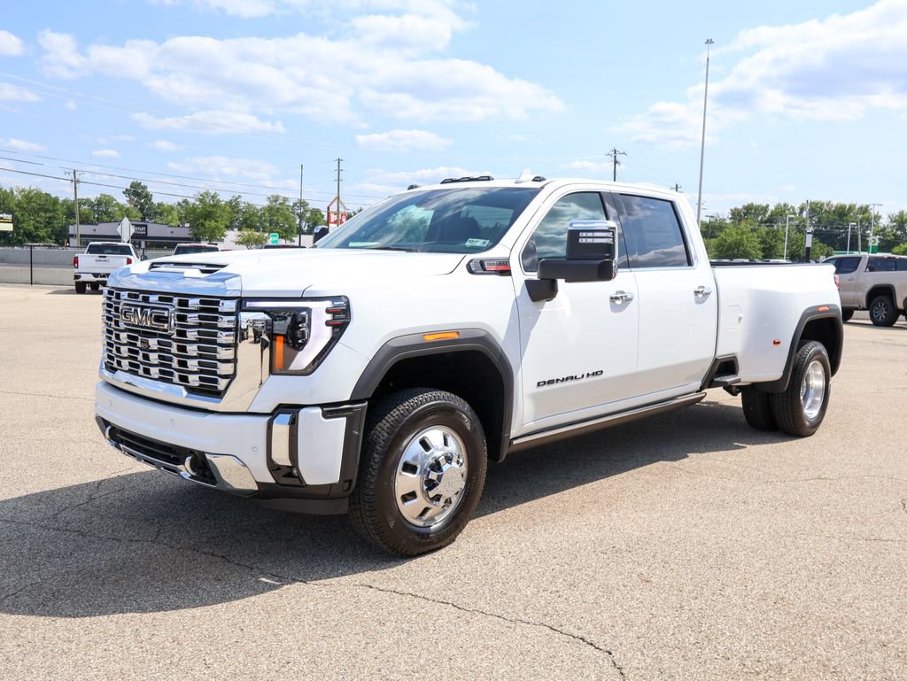 New 2026 GMC Sierra 3500 Denali w/ Denali Reserve Package AWD/4WD image 30