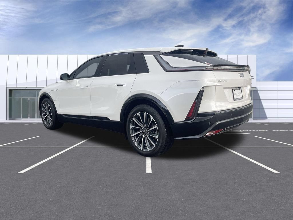 Certified 2024 Cadillac Lyriq Sport AWD/4WD image 6