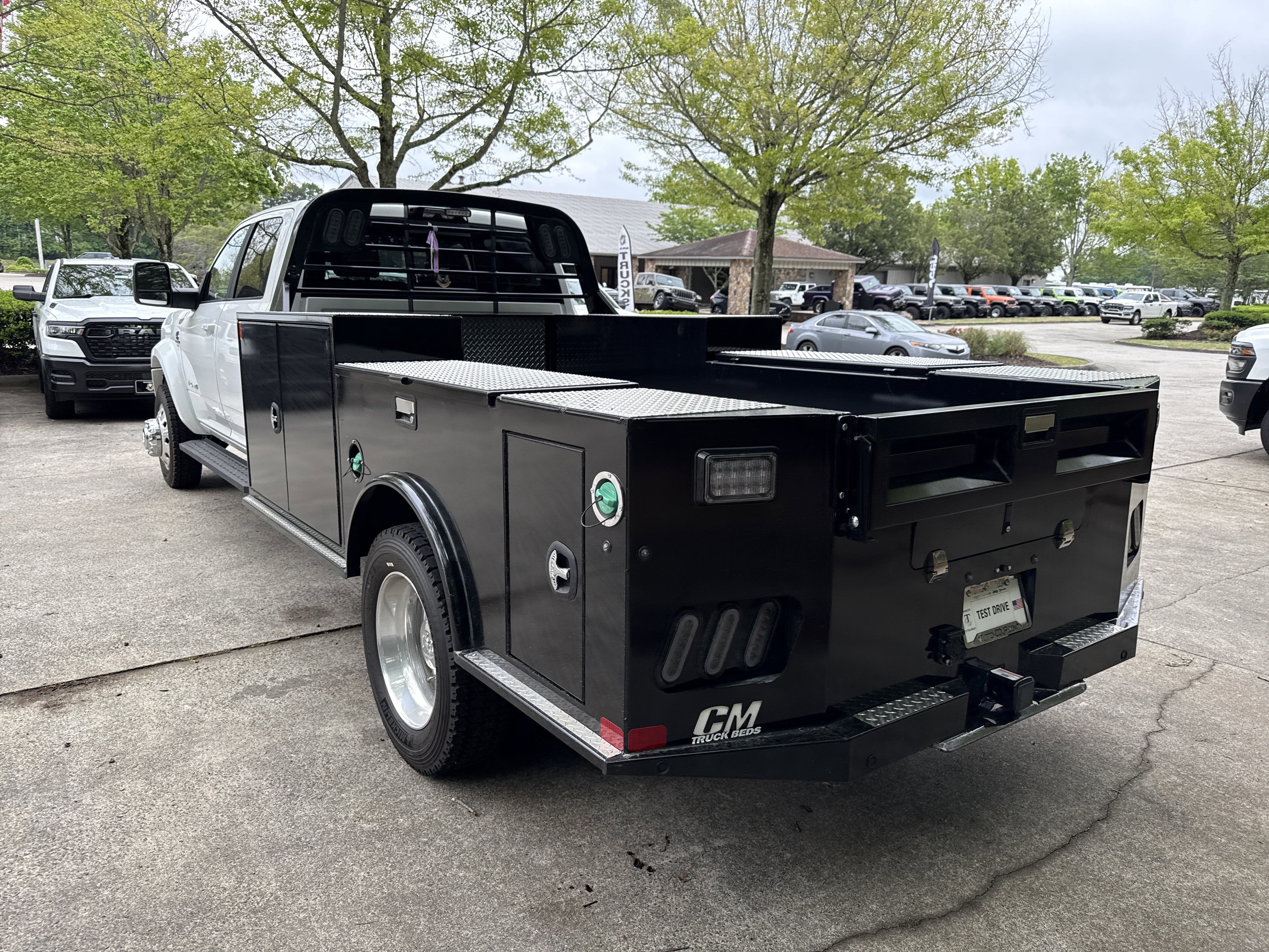 New 2026 RAM 5500 4x4 Crew Cab image 5