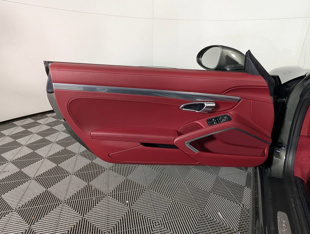 Certified 2024 Porsche 718 Boxster S image 23