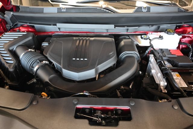 New 2027 Chevrolet Traverse LT w/ Driver Confidence Package FWD image 29