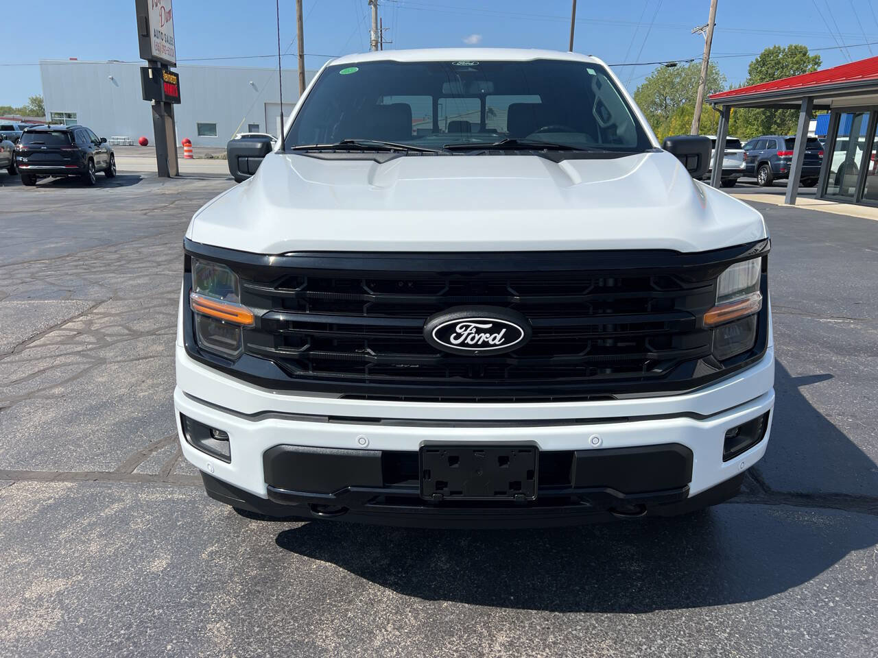 Used 2024 Ford F150 XLT w/ Equipment Group 303A High image 4